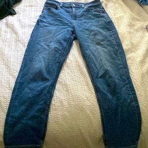 American Eagle Mom Jean (size 4)